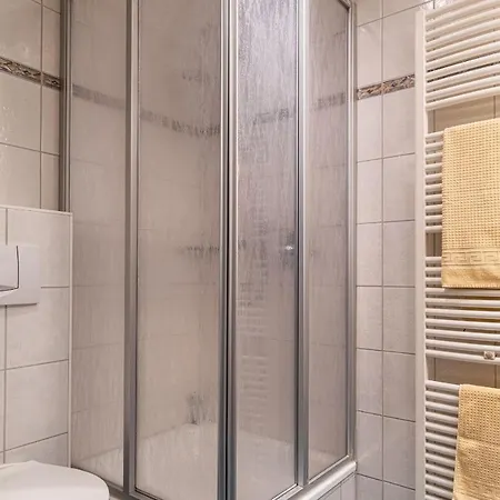 Appartement Eden 13 *